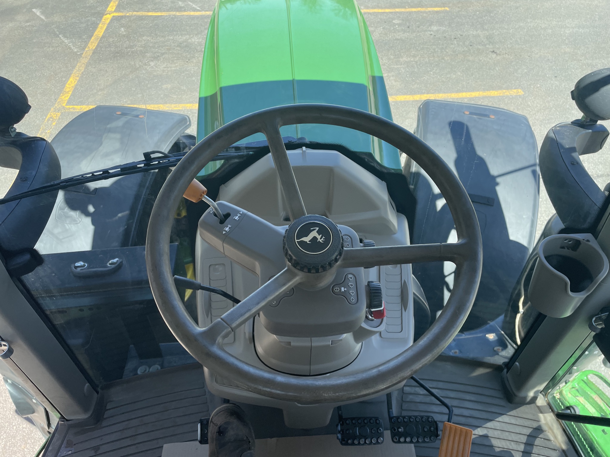 2020 John Deere 6175M Image 16