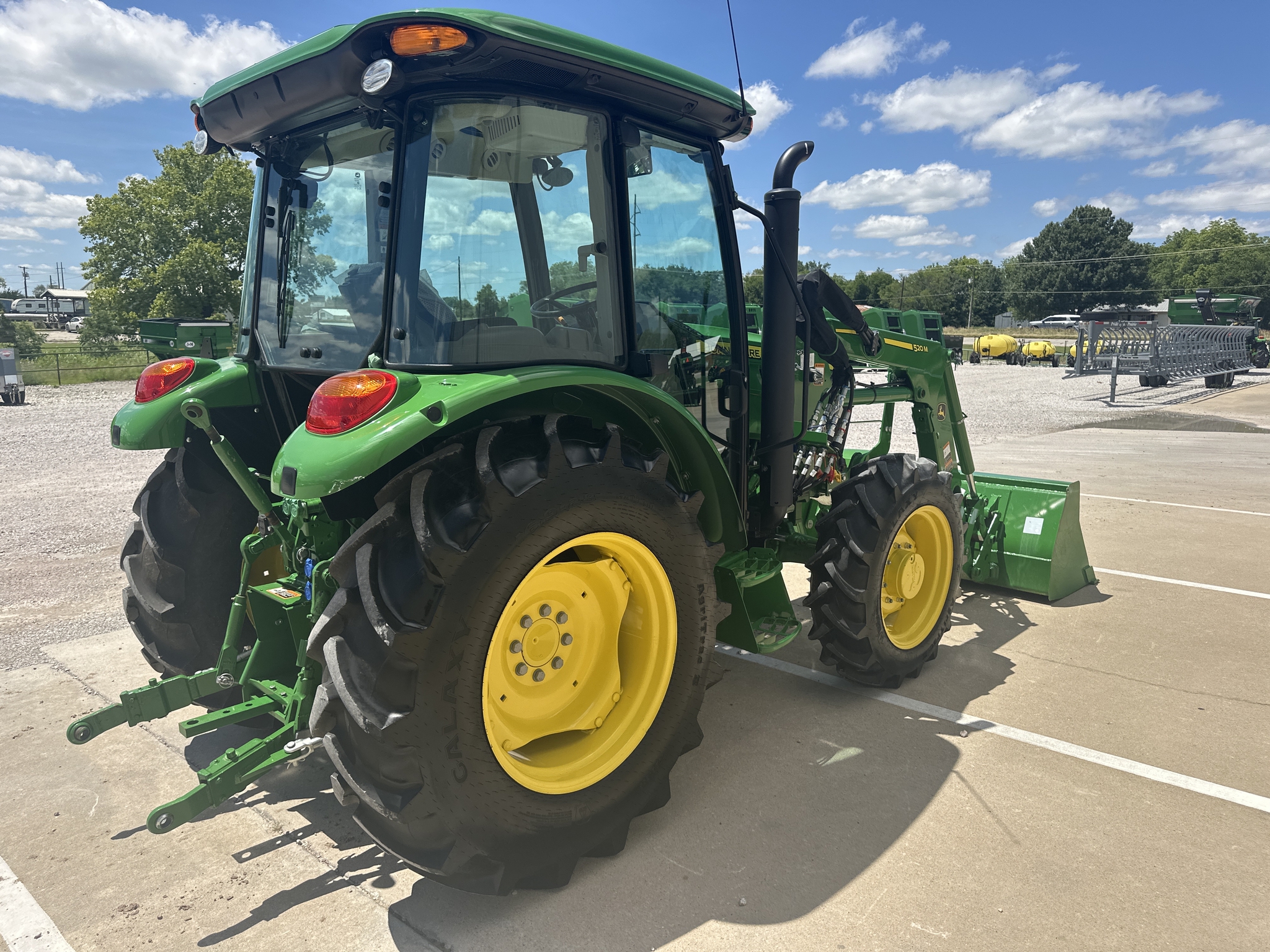 2024 John Deere 5060E PREMIUM CAB Image 9