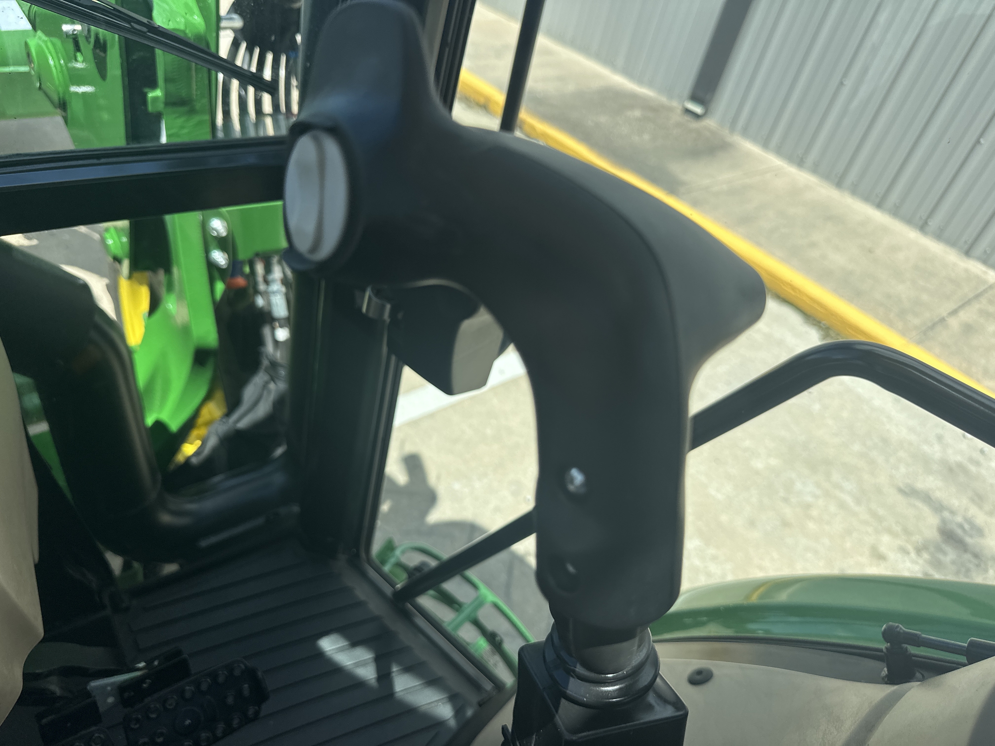 2024 John Deere 5060E PREMIUM CAB Image 24