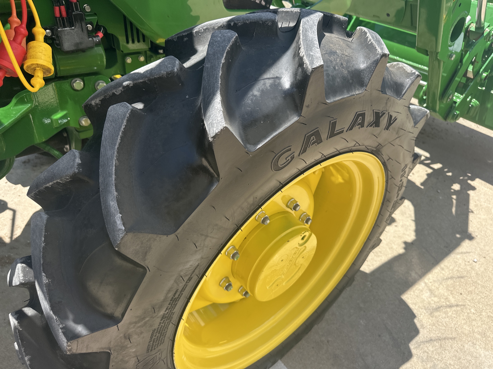 2024 John Deere 5060E PREMIUM CAB Image 30