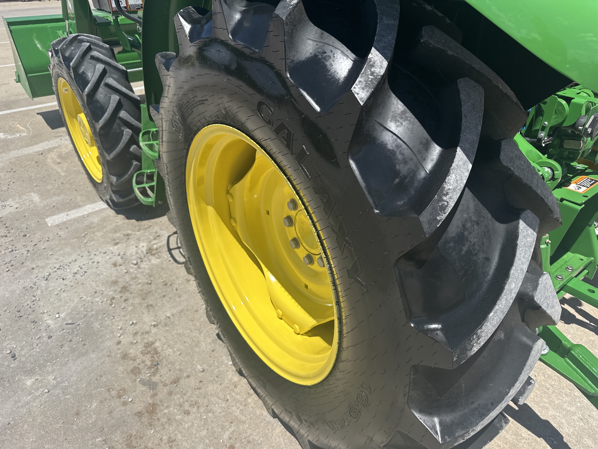 2024 John Deere 5060E PREMIUM CAB Image 33