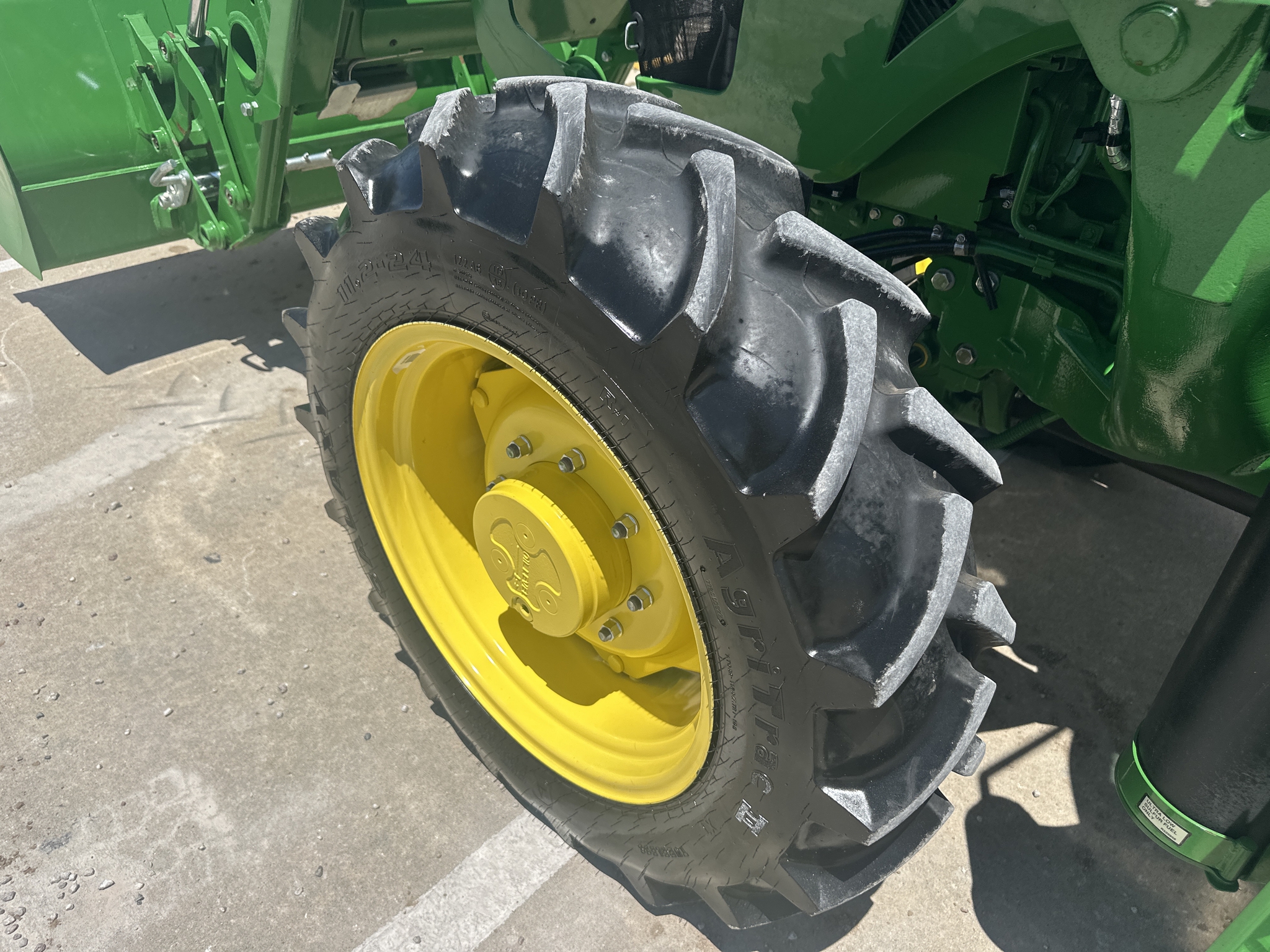 2024 John Deere 5060E PREMIUM CAB Image 28