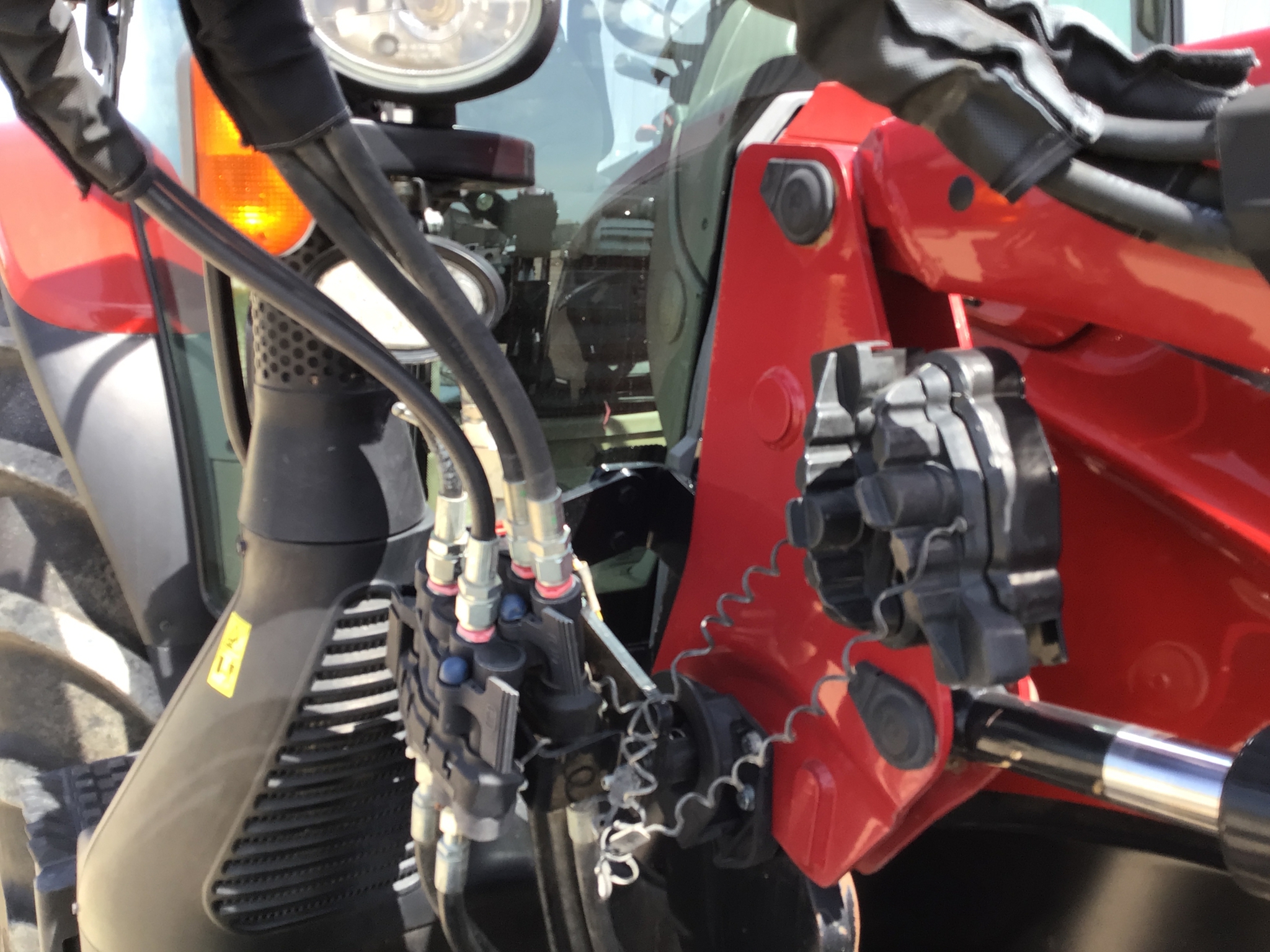 2020 Case IH Maxxum 150 Image 15