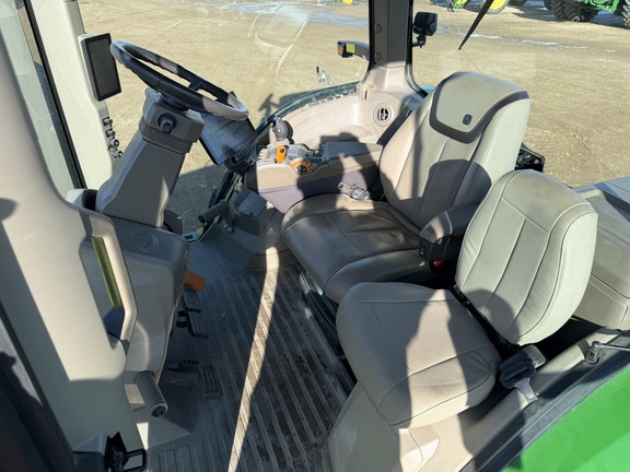 2024 John Deere 7R 230 - Photo31