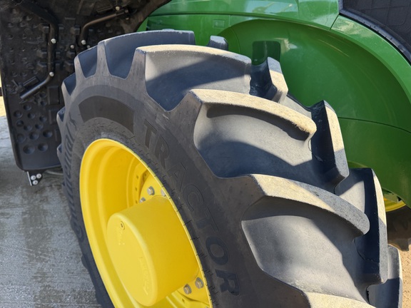 2024 John Deere 7R 230 - Photo12