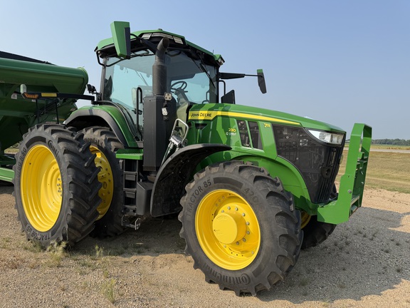  John Deere 7R 230