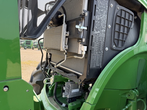 2024 John Deere 7R 230 - Photo25