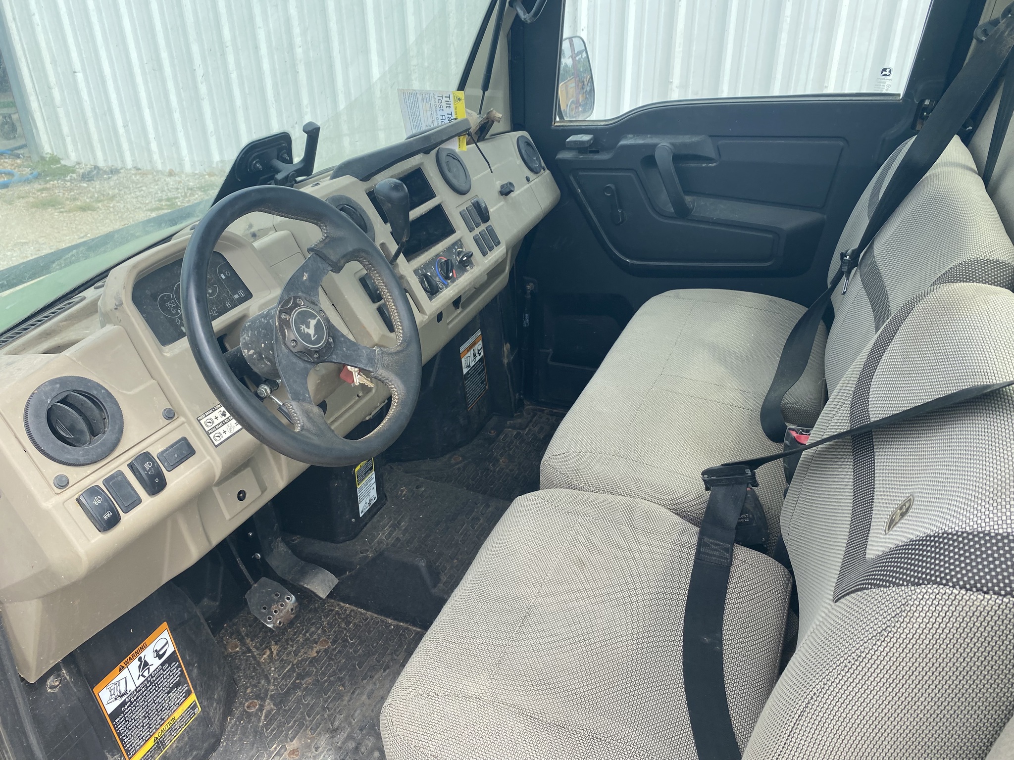  2023 John Deere XUV 835R at Heritage Tractor in Harrison, AR