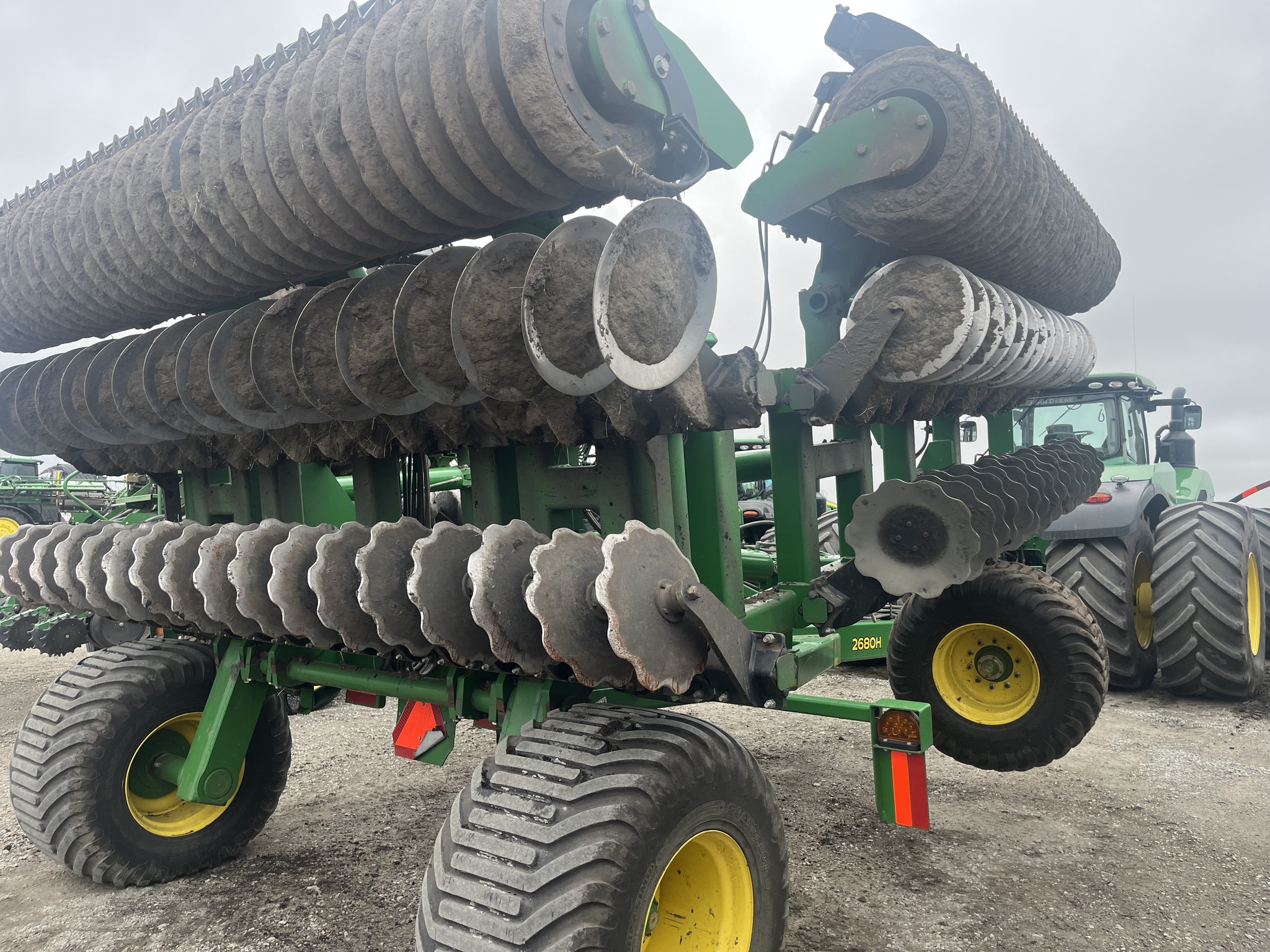 2020 John Deere 2680H Image 9
