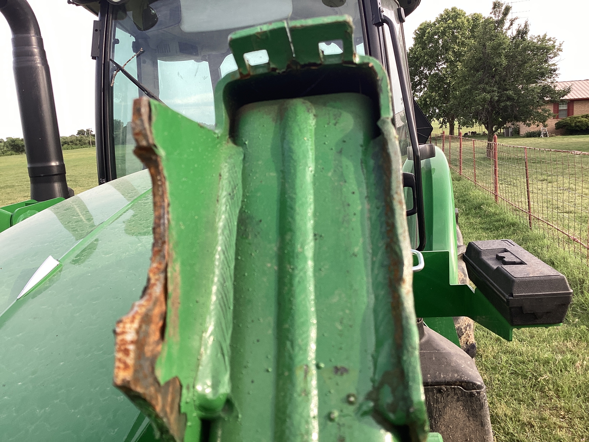 2023 John Deere 5100E Image 29