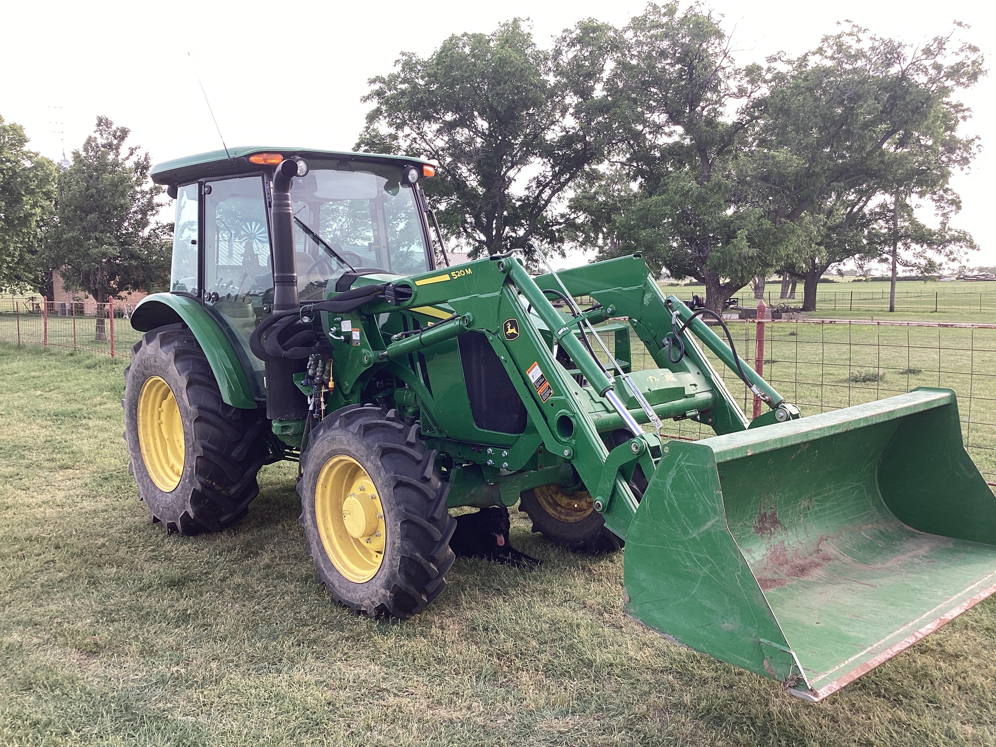 2023 John Deere 5100E Image 7