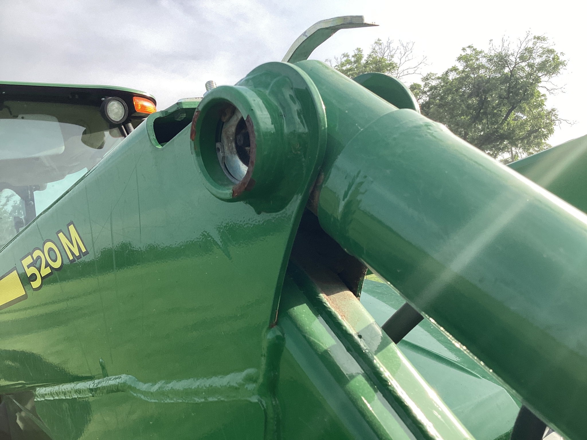 2023 John Deere 5100E Image 36