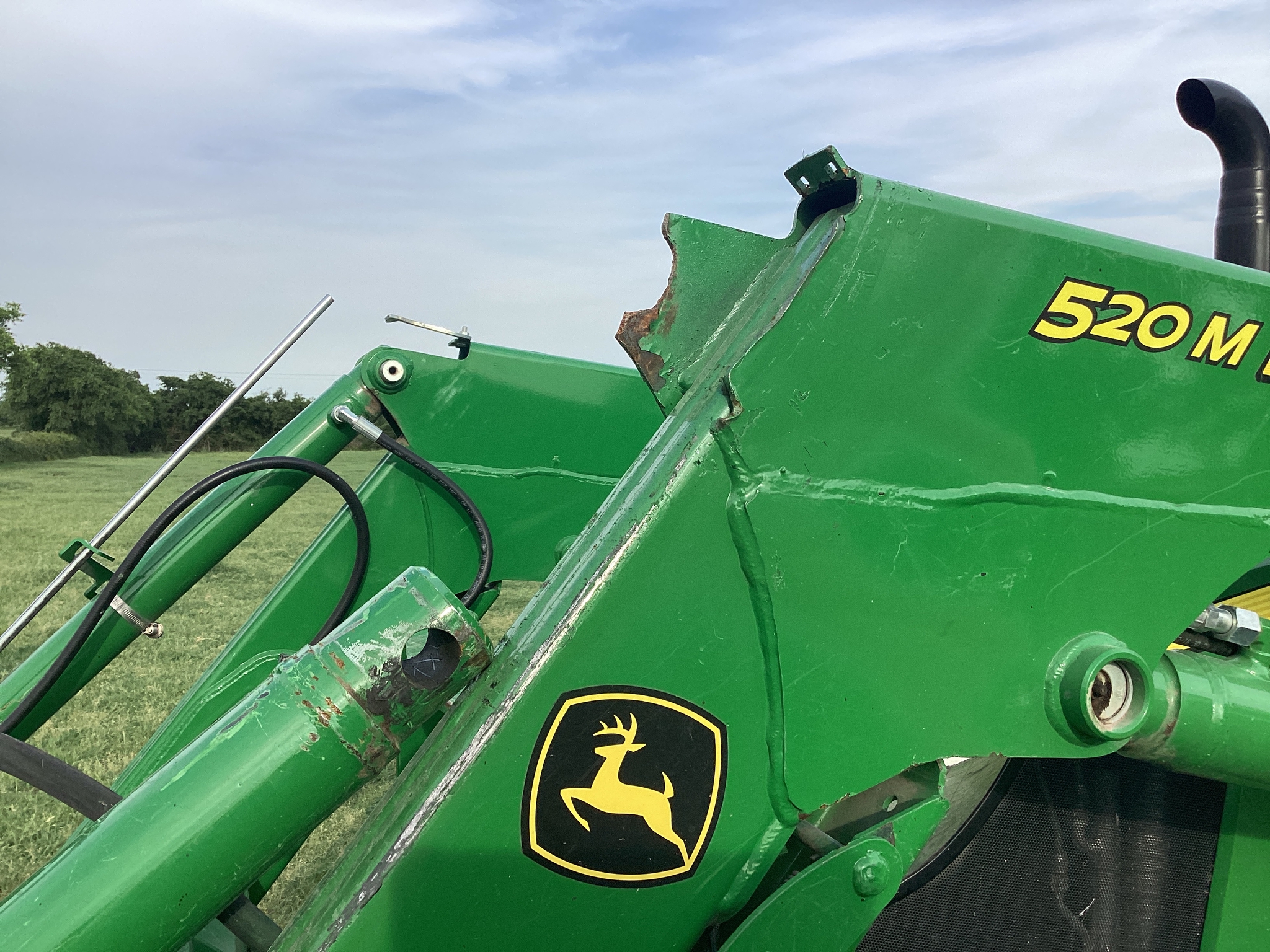 2023 John Deere 5100E Image 33