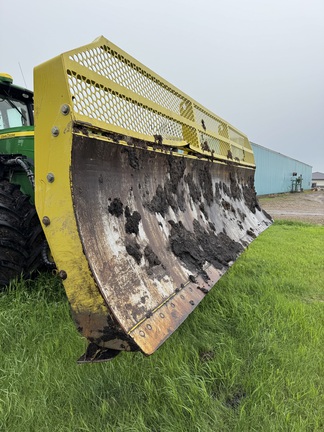 Used 2021 John Deere 9520R Articulated 4WD Tractors at Horizon Ag & Turf in Warburg, AB - Photo12
