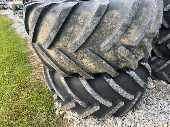 Photo of Michelin MegaXBib 750/65R26