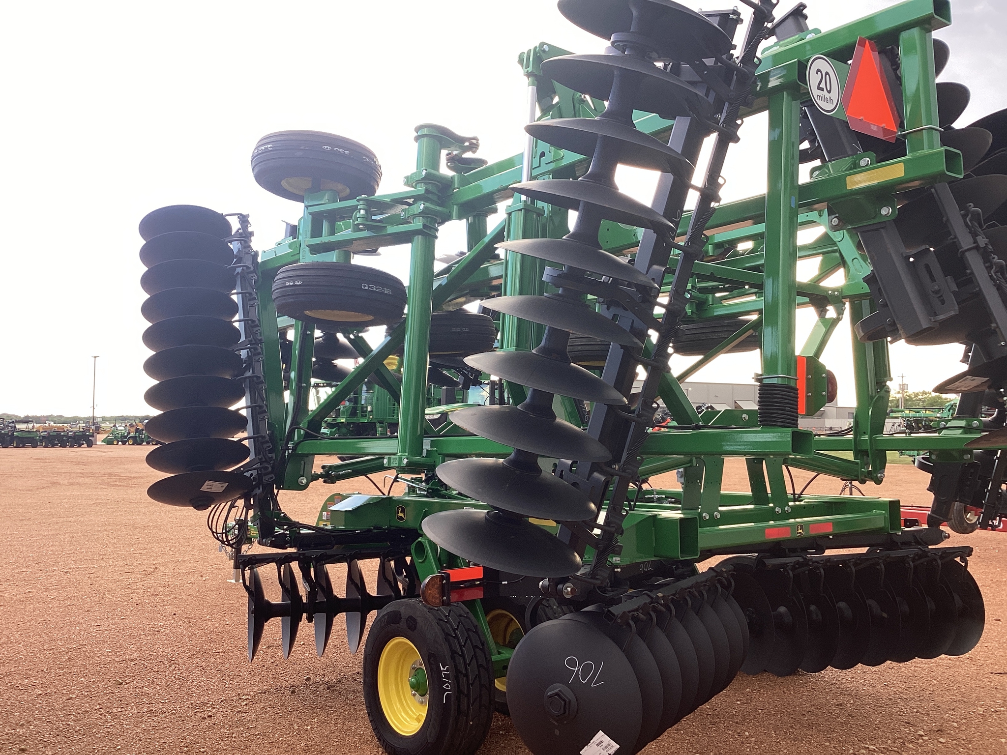 2024 John Deere 2633 Image 4