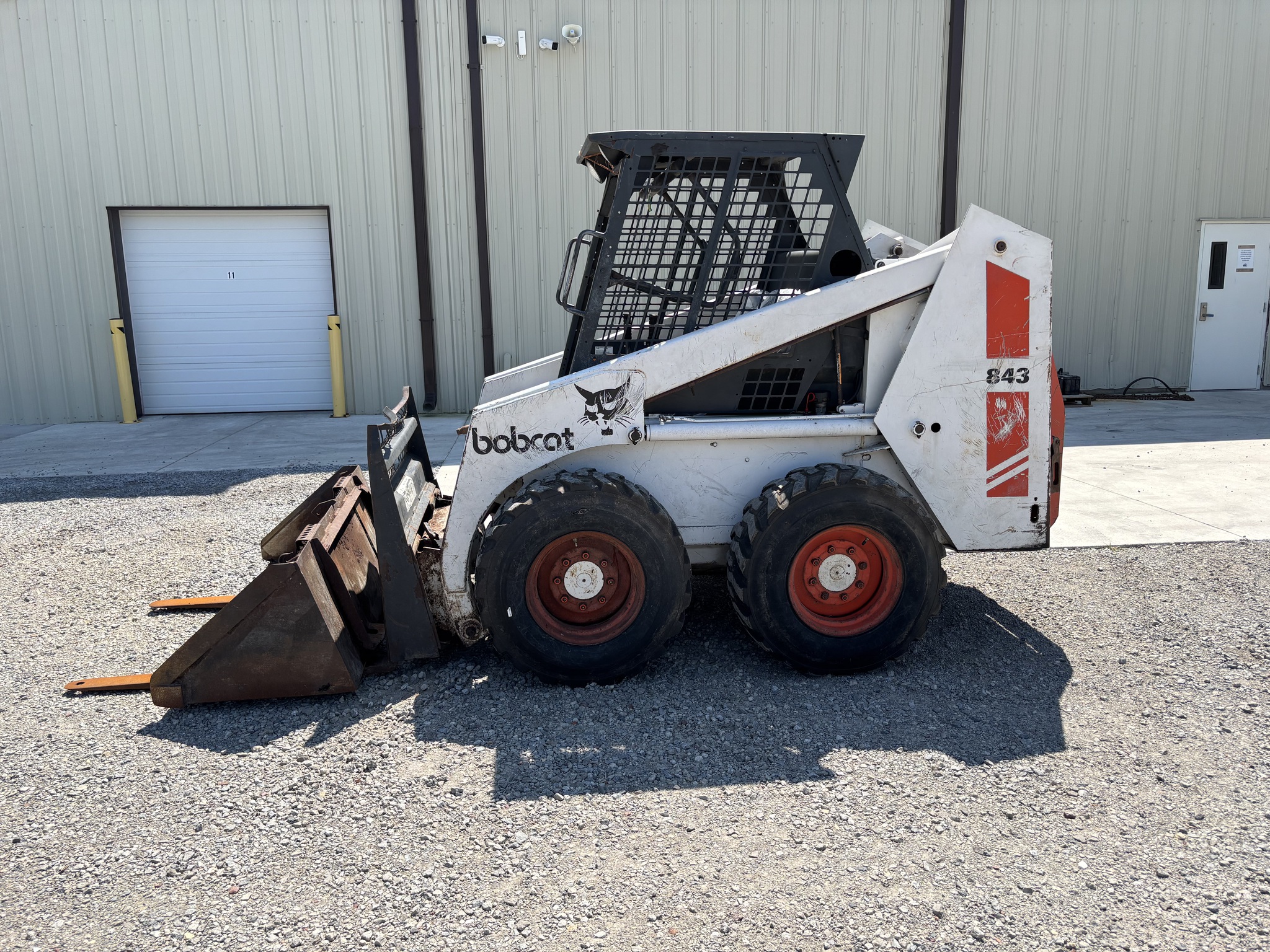 1988 Bobcat 843 Image 3