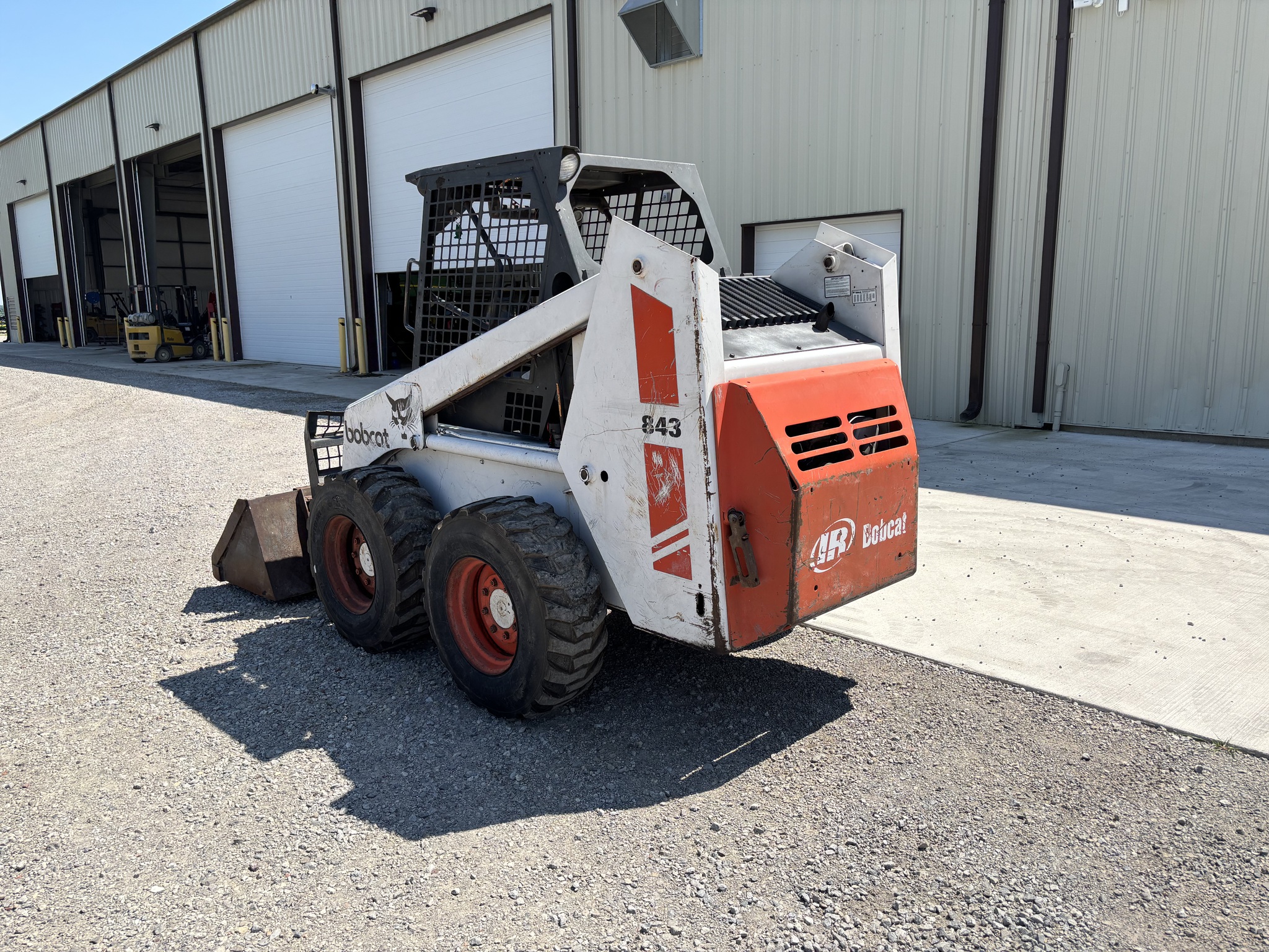 1988 Bobcat 843 Image 4
