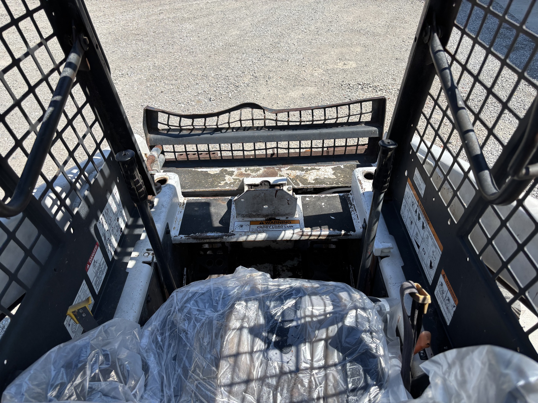 1988 Bobcat 843 Image 11