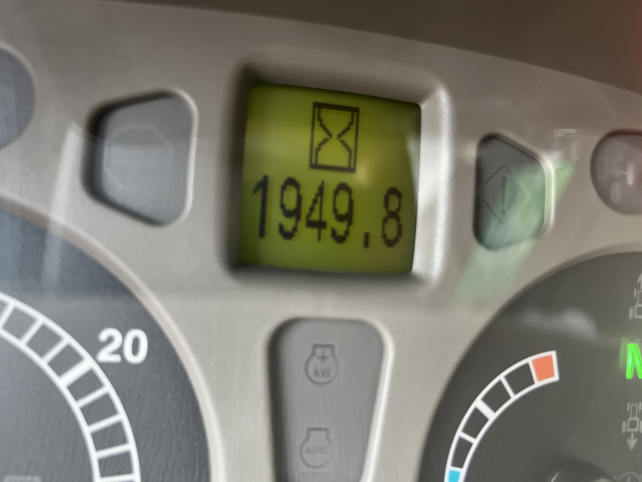 2019 Case MAXXUM 115 Image 14