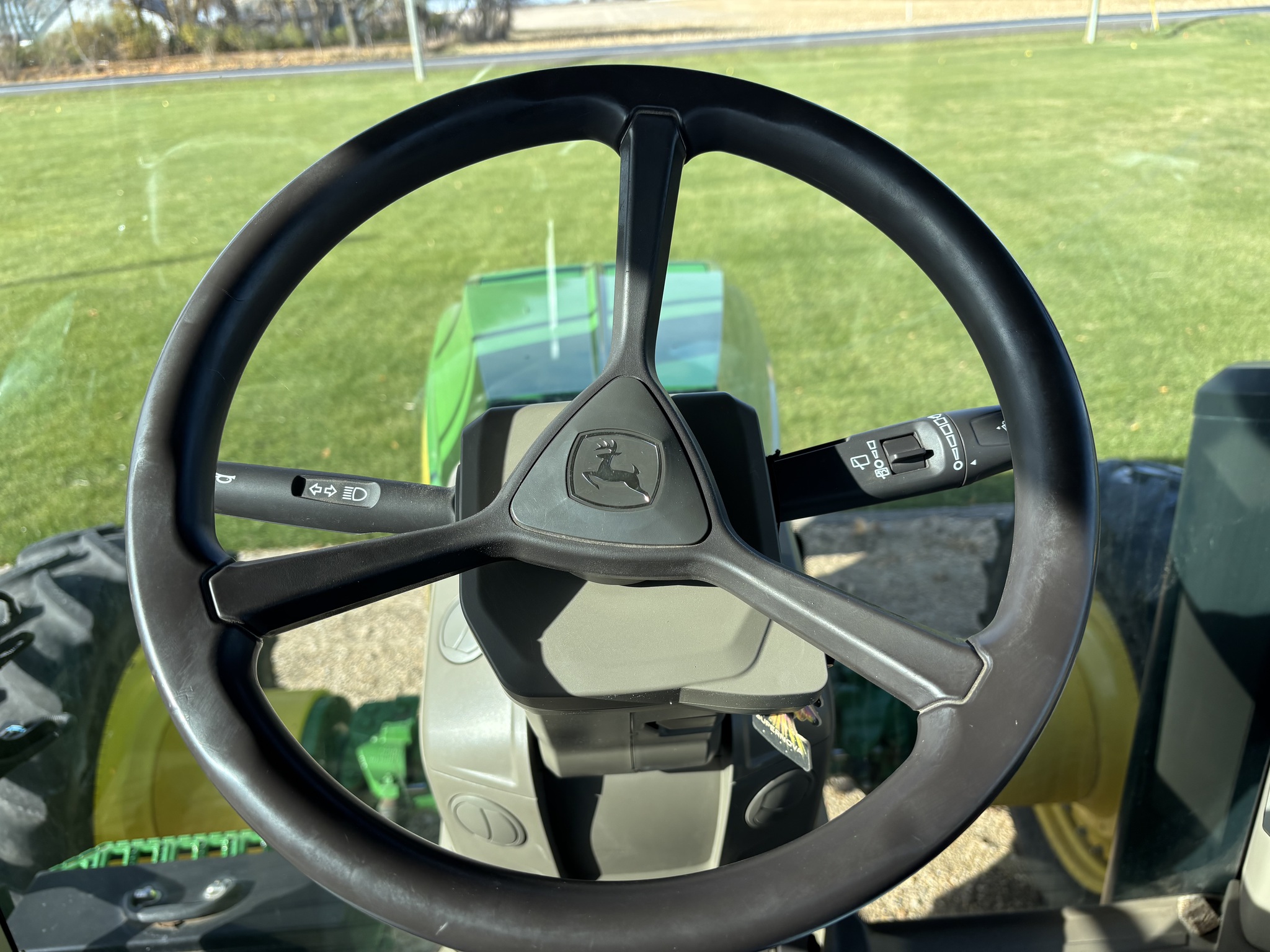  2021 John Deere 8R 230 at Heritage Tractor in Mendota, IL