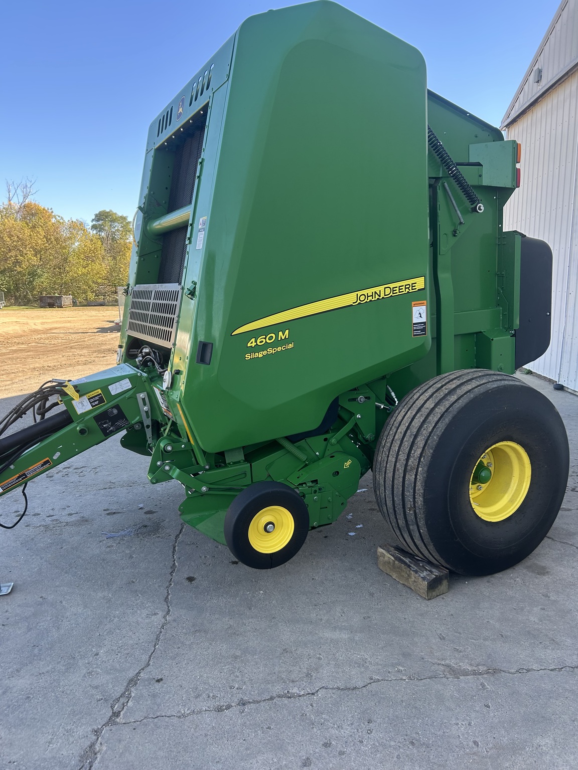 2020 John Deere 460M Image 2