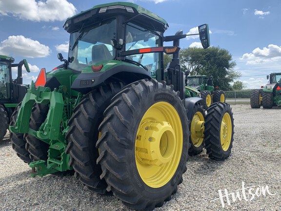 Photo of 2025 John Deere 8R 310