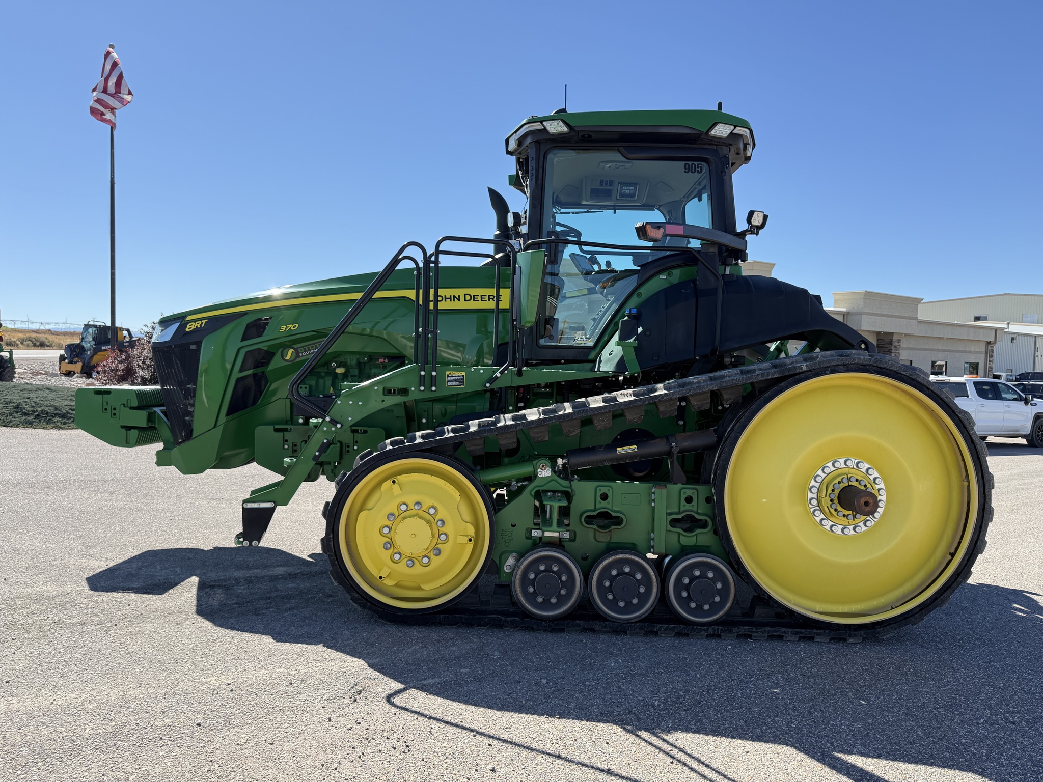 2021 John Deere 8RT 370 Image 2