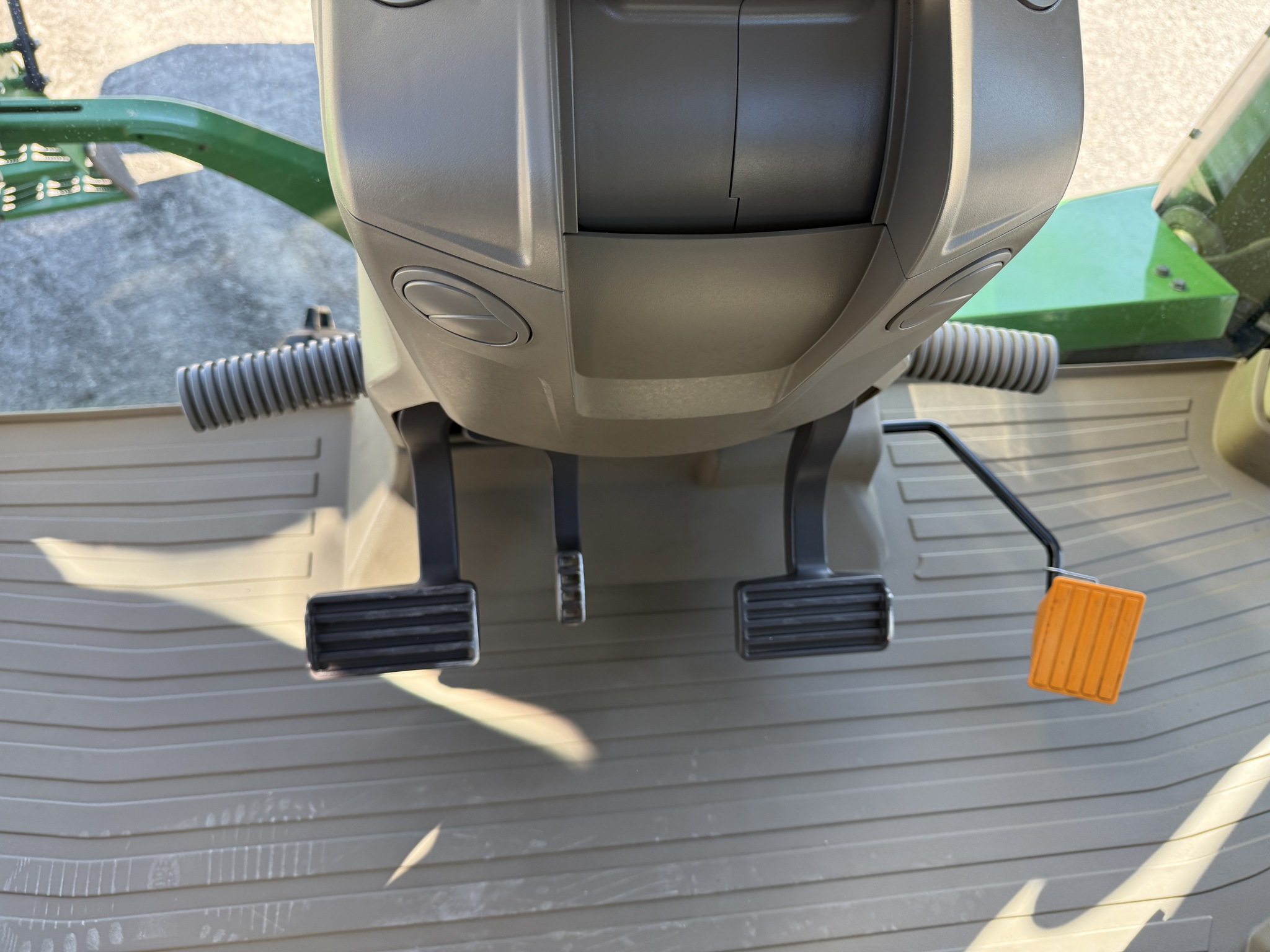 2021 John Deere 8RT 370 Image 11