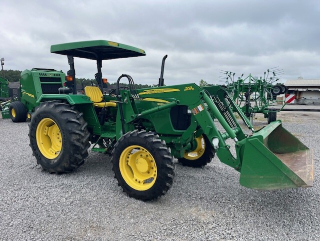 2010 John Deere 5055E