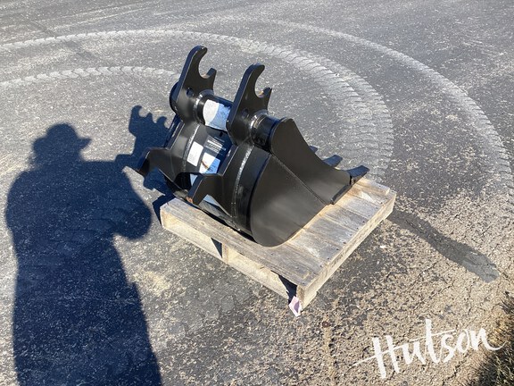 Photo of 2024 John Deere BYT10978