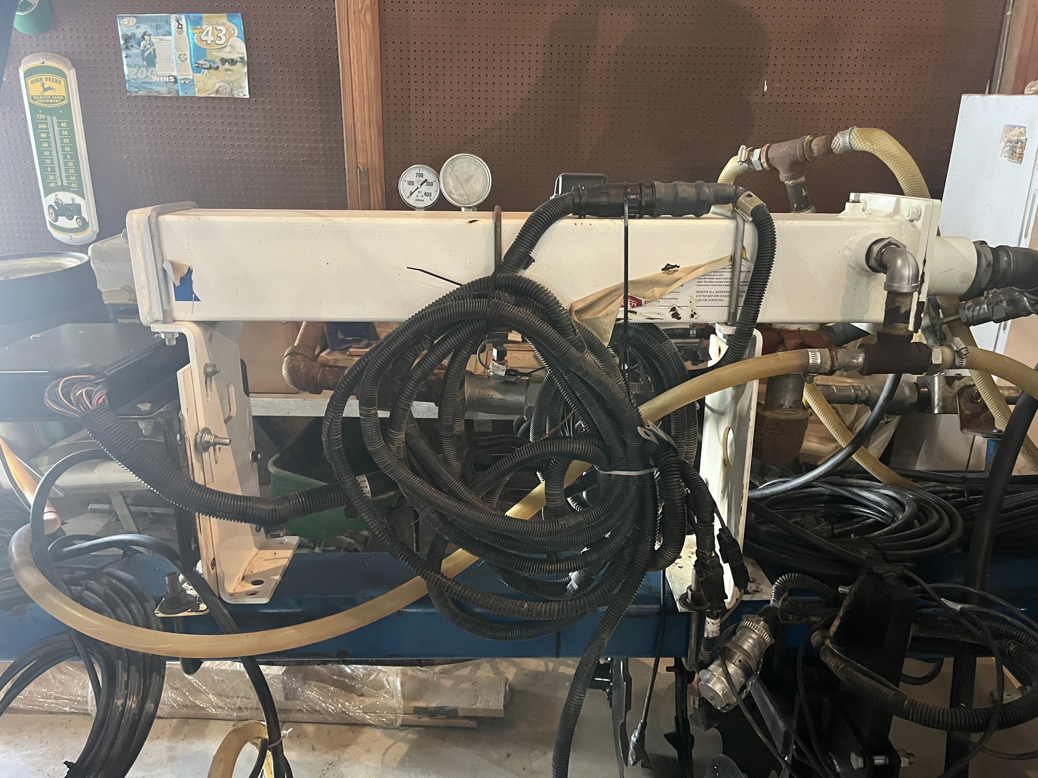 Used -- AG Systems Inc. 3000 Nutrient Application at Koenig Equipment in Oxford, OH - PhotoXL9