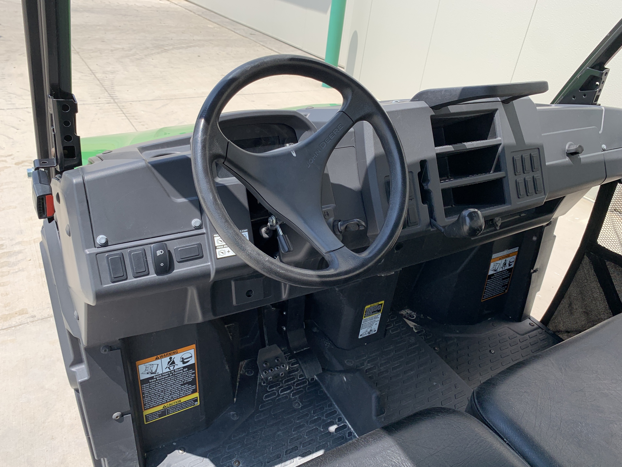 2023 John Deere XUV 835E Image 11