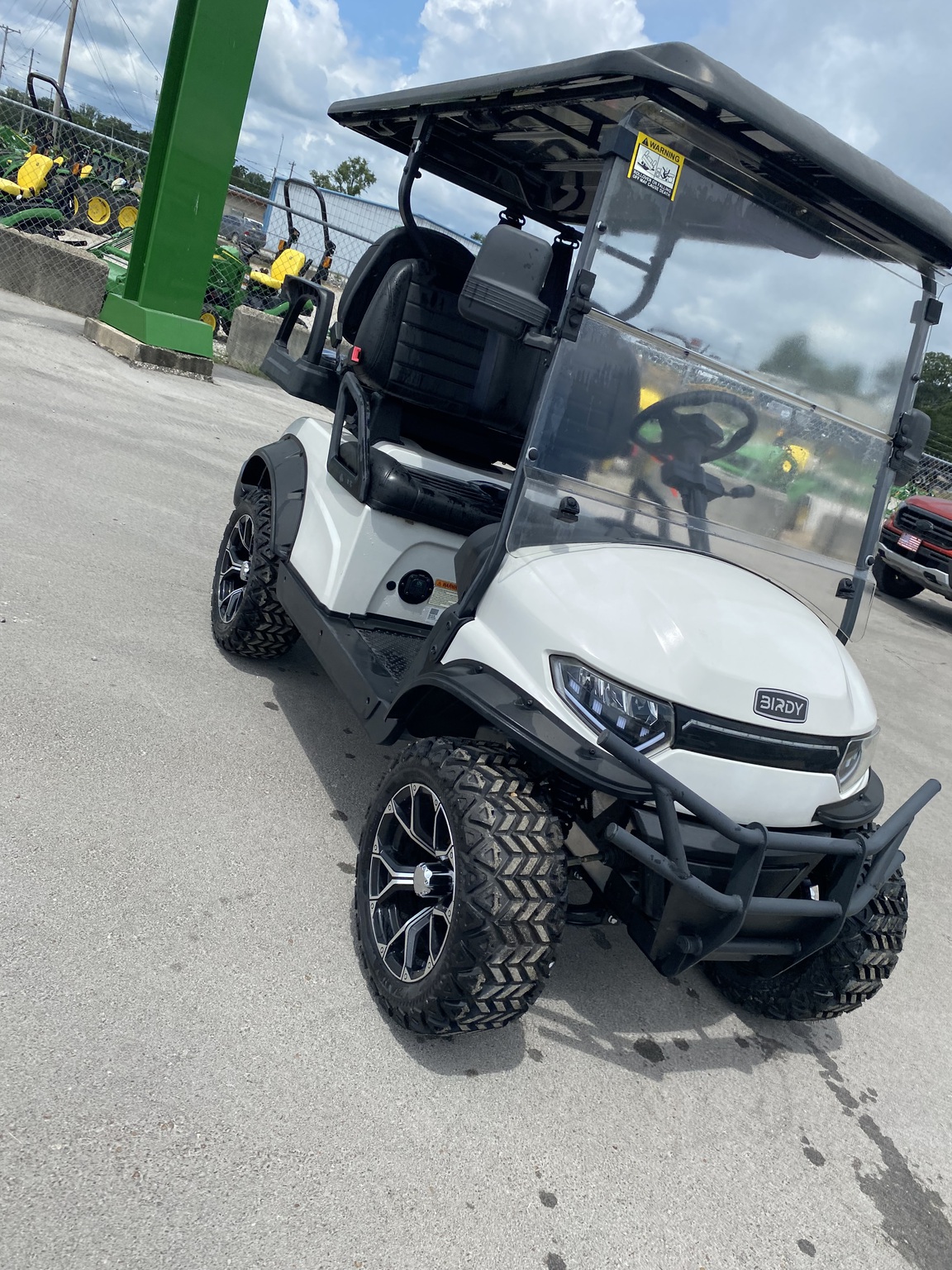 2023 Custom Lithium Lifted 4 passenger Golf Cart