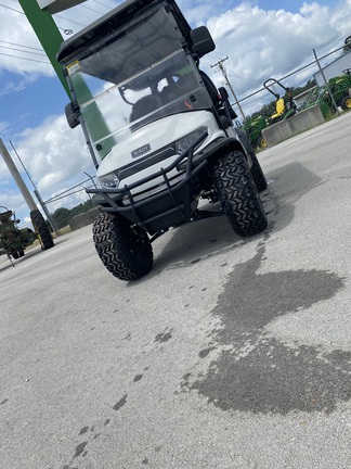 2023 Custom Lithium Lifted 4 passenger Golf Cart