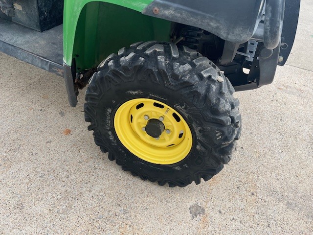  2010 John Deere XUV 825I GREEN at Heritage Tractor in West Plains, MO