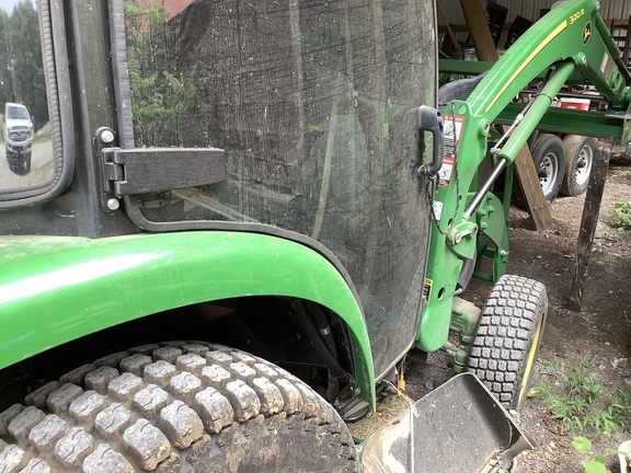 Photo of 2022 John Deere 3046R