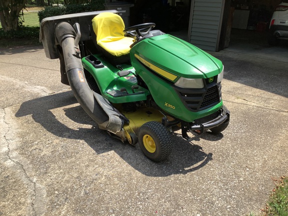 Photo of 2017 John Deere X350