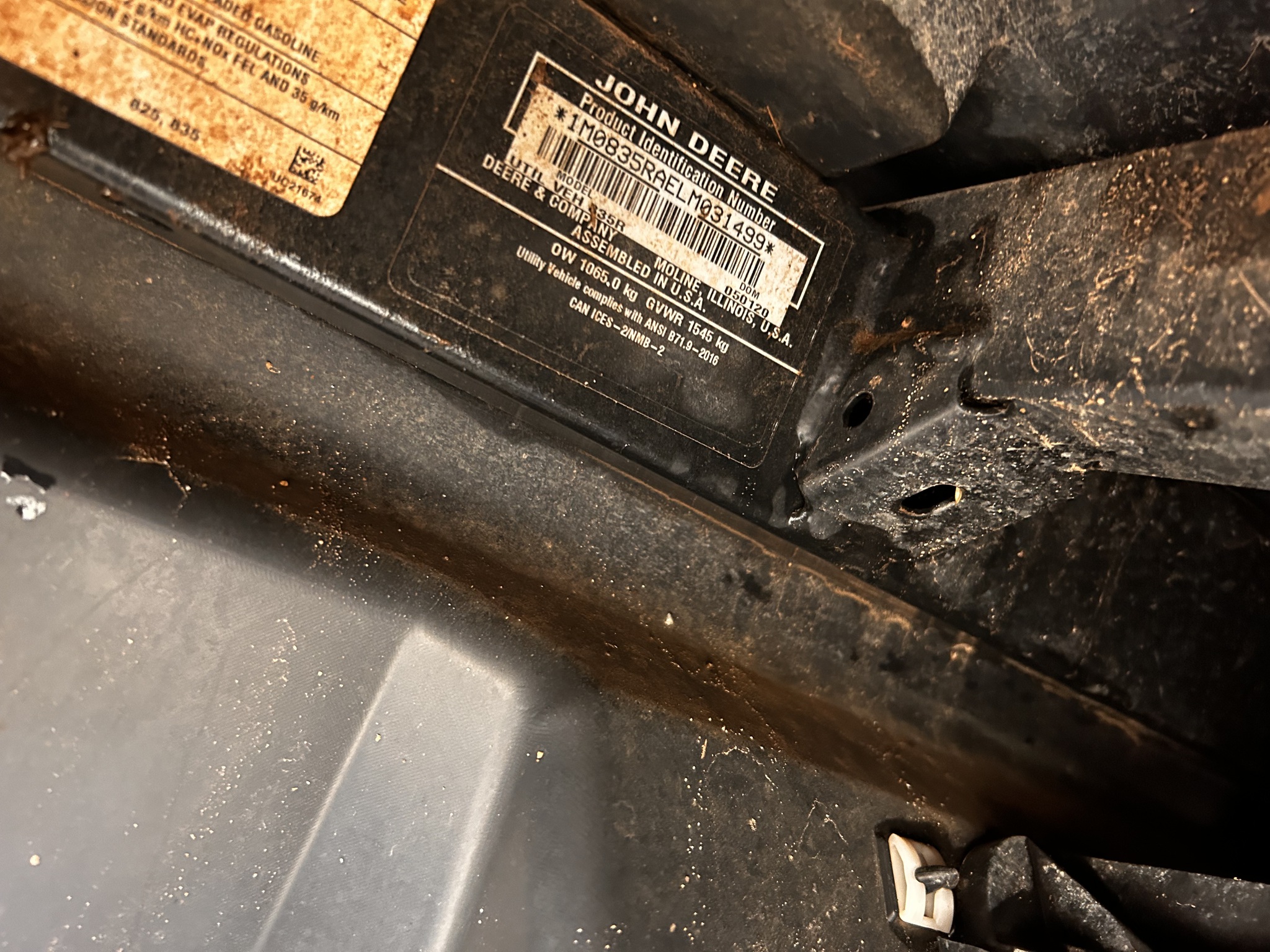 2020 John Deere XUV 835R Image 16