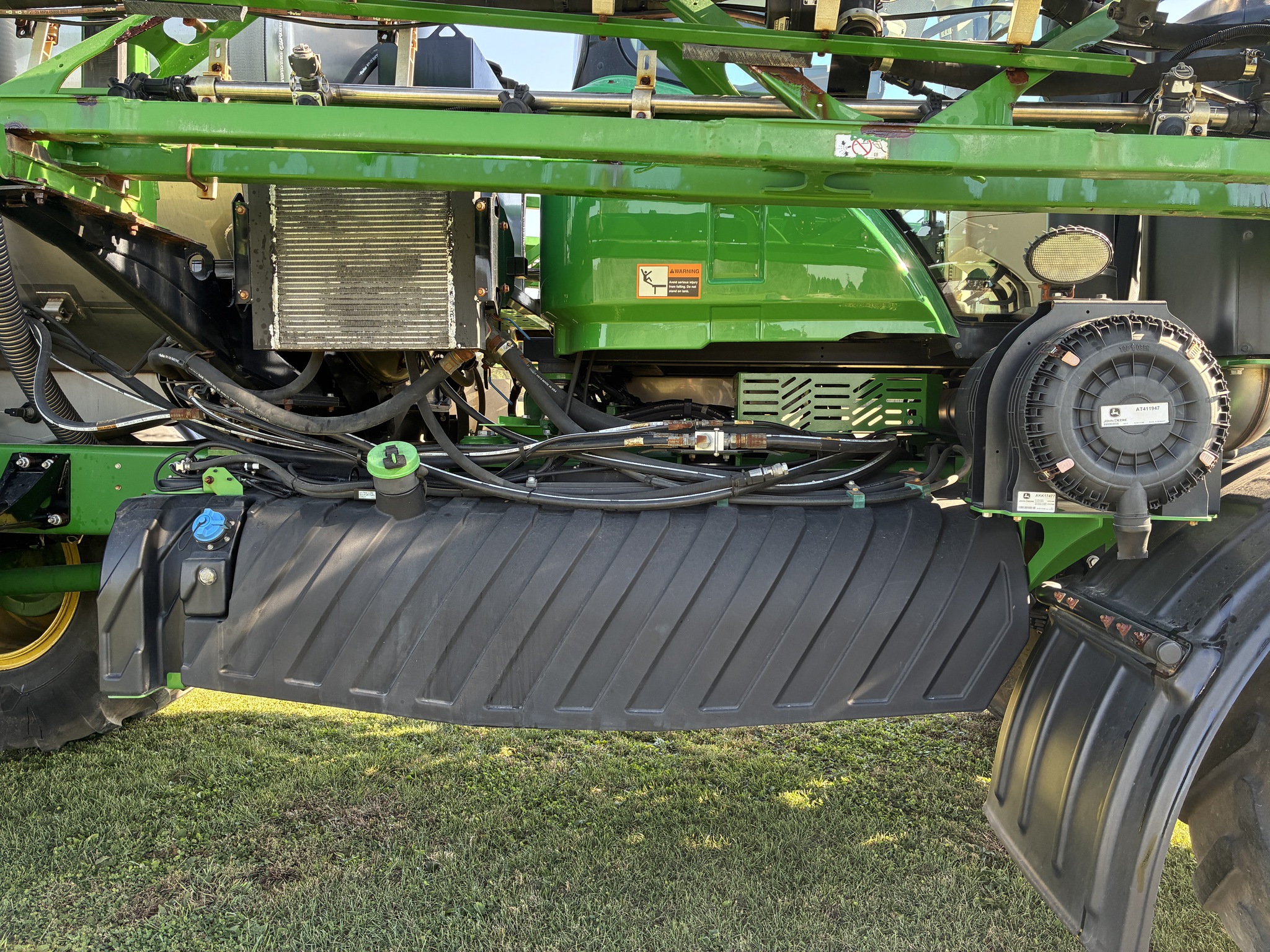 2019 John Deere F4365 Image 15
