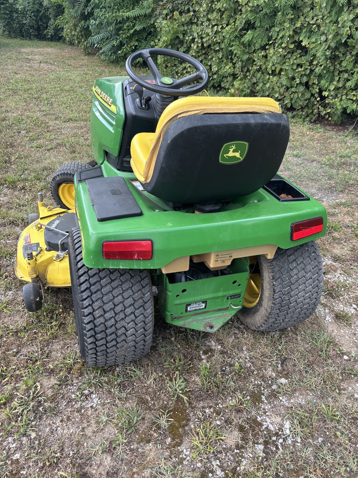 John Deere GX345 Image 7