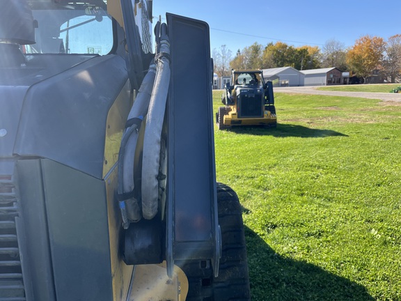 2020 John Deere 333G - Photo16