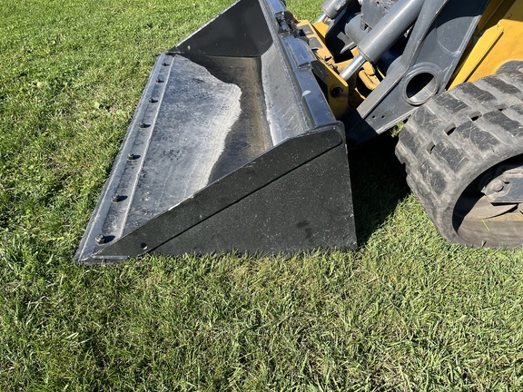 2020 John Deere 333G - Photo22