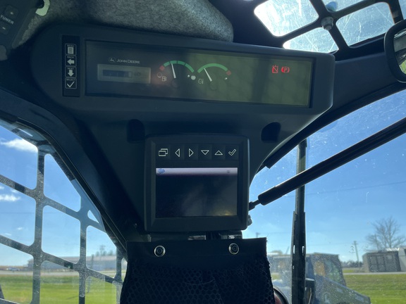 2020 John Deere 333G - Photo27