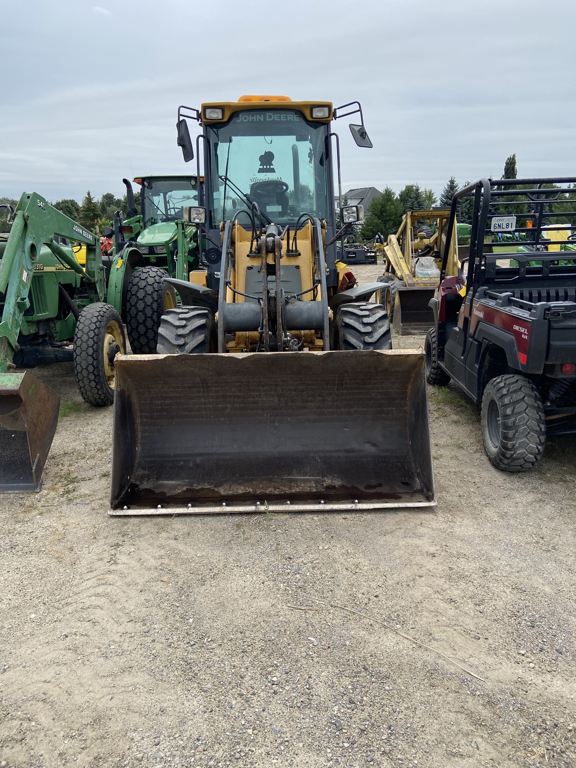 2011 John Deere 244J Image 1