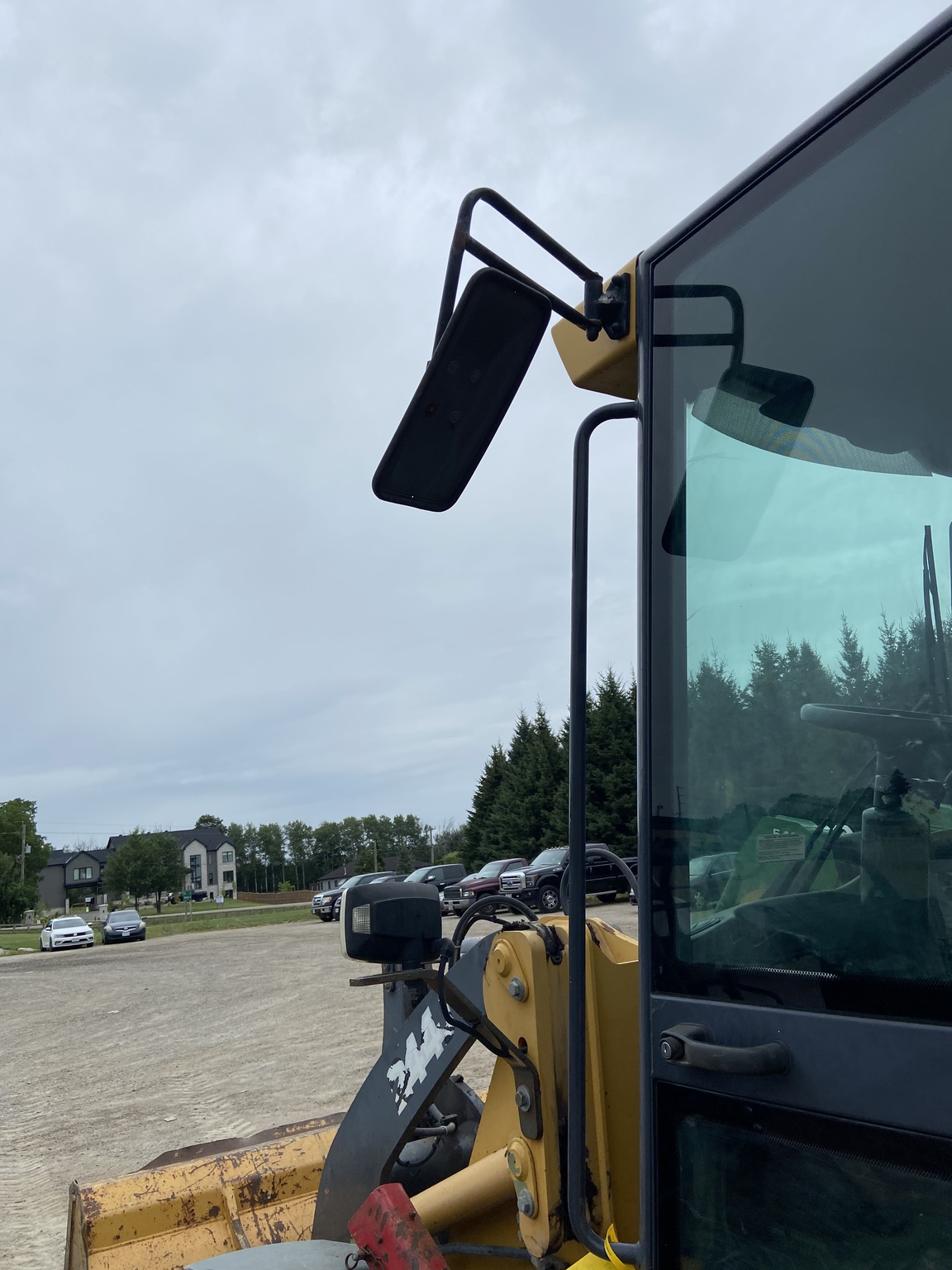 2011 John Deere 244J Image 20