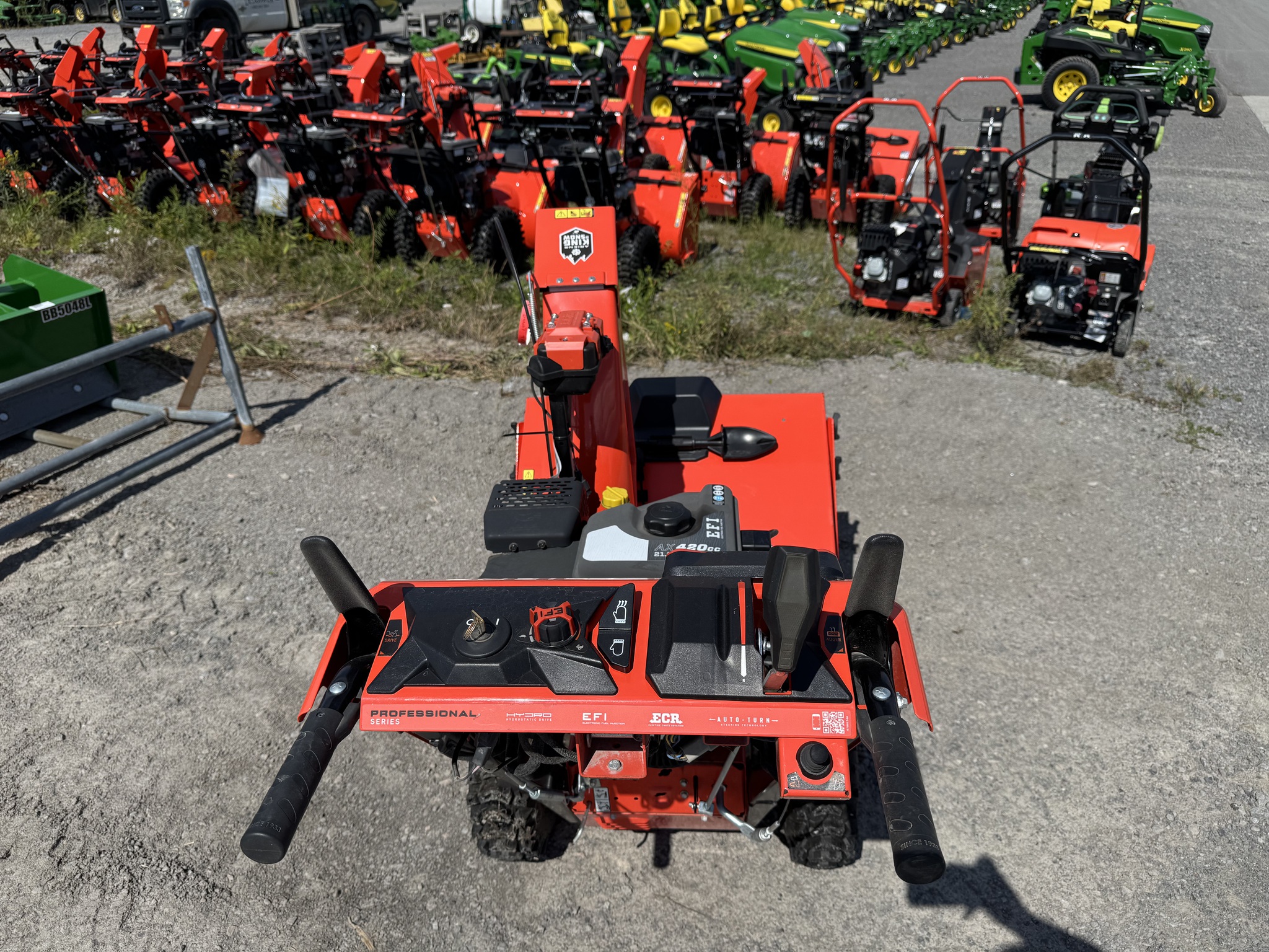 2023 Ariens PRO 28 EFI SNOWBLOWER 420CC Image 4