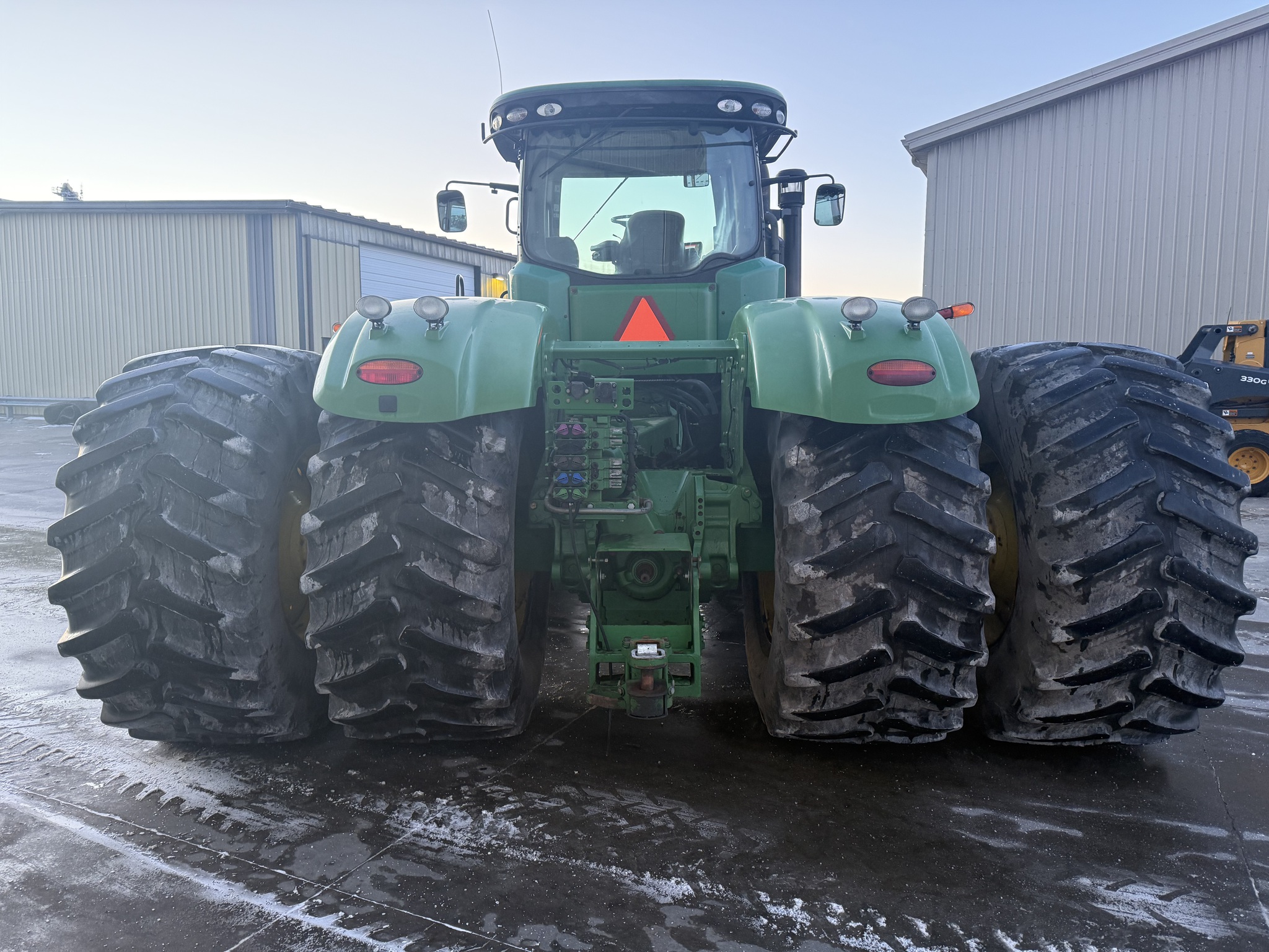 2014 John Deere 9560R Image 4