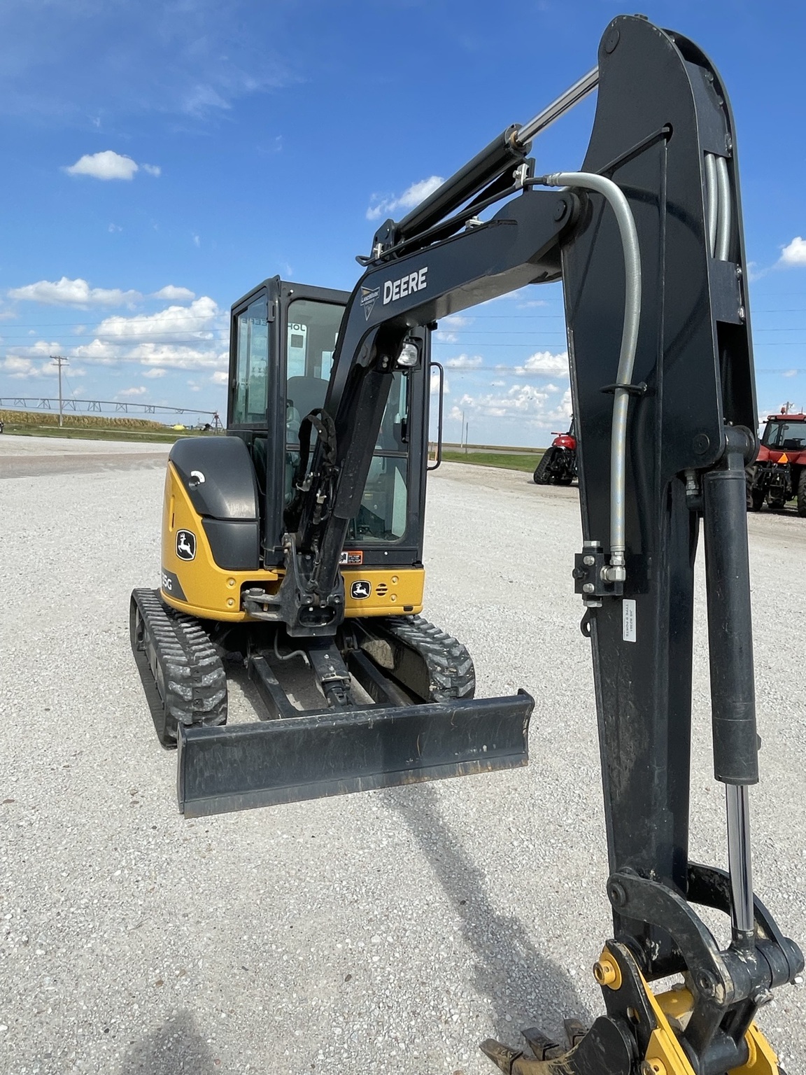 2023 John Deere 35G Image 7