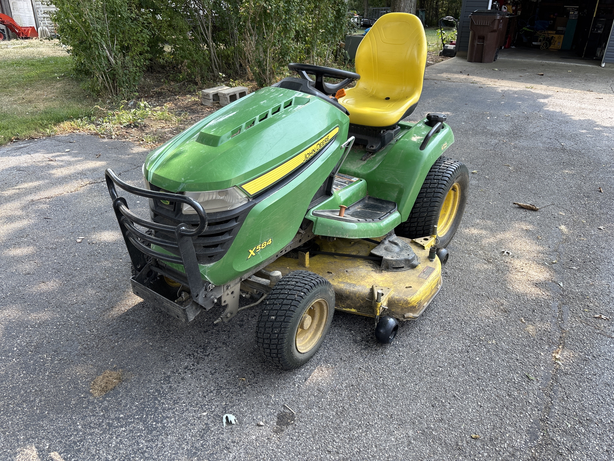 Used 2016 John Deere X584 Lawn & Garden Tractors at Koenig Equipment in Oxford, OH - PhotoXL0